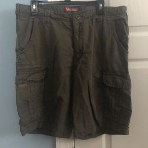 Lee’s Cargo Shorts